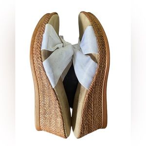 Tuscany By Easy Street Dinah Wedge Sandals Size 6.5M